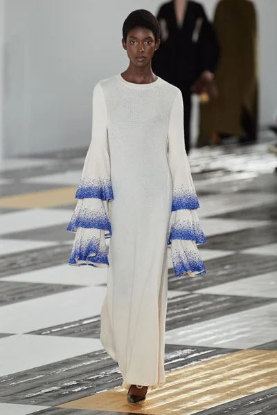 Look 46